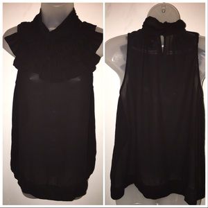 H & M blouse , top very nice , Size M  8/10